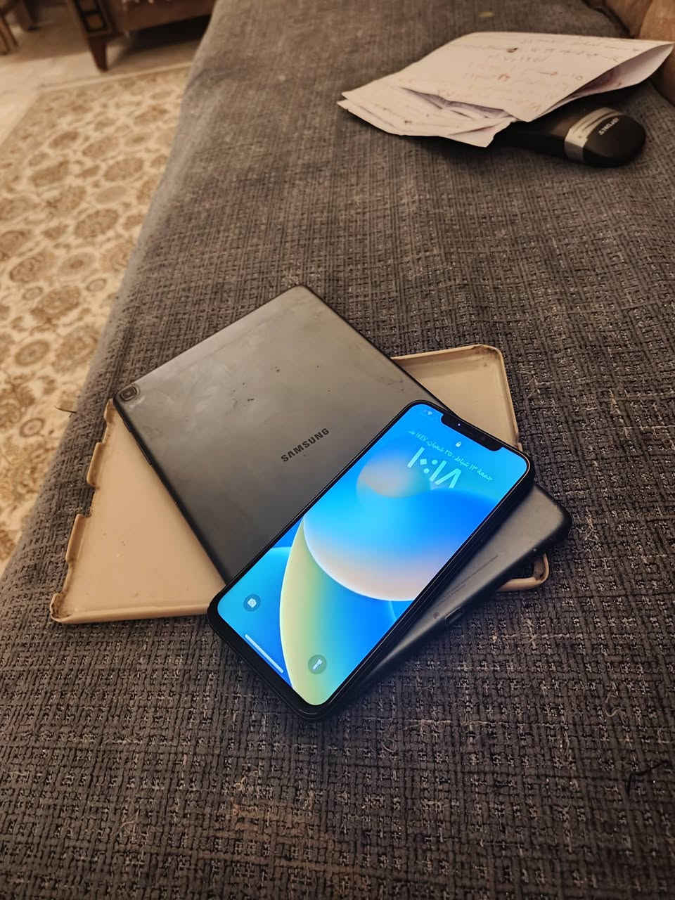 جهازين للبيع اكس ماكس وايباد سامسونك تاب الاكس يطفه ويشتغل فقط والباقي كلشي مابيه ابيعه على وصعه 100والايباد شغال كلشي مابيه ب85اجهزه مال بيت امانه الله ورسوله مكاني الشعب ***********
