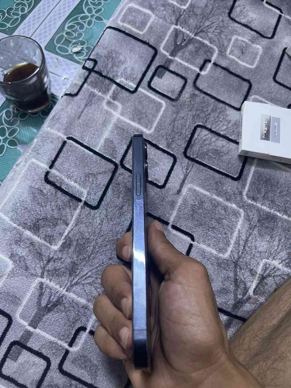 سلام عليكم 
آيفون 12 برو ماكس 256
AA شرق اوسط 
مكاني بغداد 
قيم وأخذ 
وتسابي *********** بس وتساب
