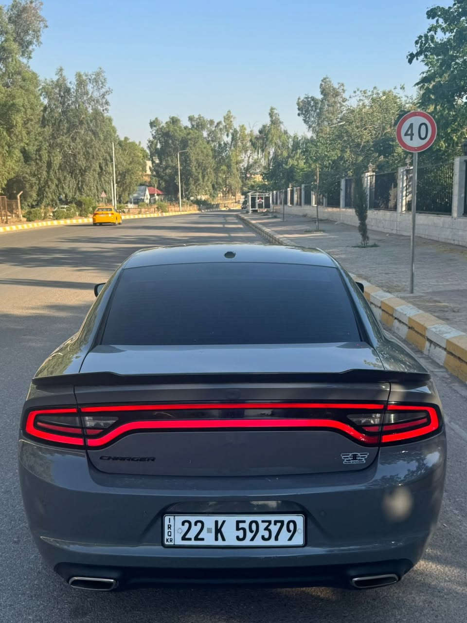 جارجر doodge charger 2019 sxt
• فئة SXT فل كامل
. محرك V6 , 3600
• لون مميز smoke
• ماشية 165 ألف ميل حقيقي
• كير ومحرك شرط، غير مفتوح
• سيارة بحالة الوكالة ونظافة عالية جداً

الكفالة:

• بدون صبغ
• فقط كم مكان تعديل
• بدون دواخل و ايرباك

المواصفات:

• بصمة تشغيل
• تشغيل عن بعد
• أبواب بصمة
• حساسات أمامية وخلفية
• كاميرا خلفية
• تحكم بالستيرن
• مثبت سرعة 
• مصابيح LED وزينون
• كشنات كهربائية 
• ويل هيلكات

مميزات إضافية:

• سيارة نظيفة جداً
• ريحة وكالة
• جاهزة للاستخدام بدون أي مصروف

سعر:

٢١٨$

الموقع:
كركوك

رقم صاحب سيارة:
***********
***********
