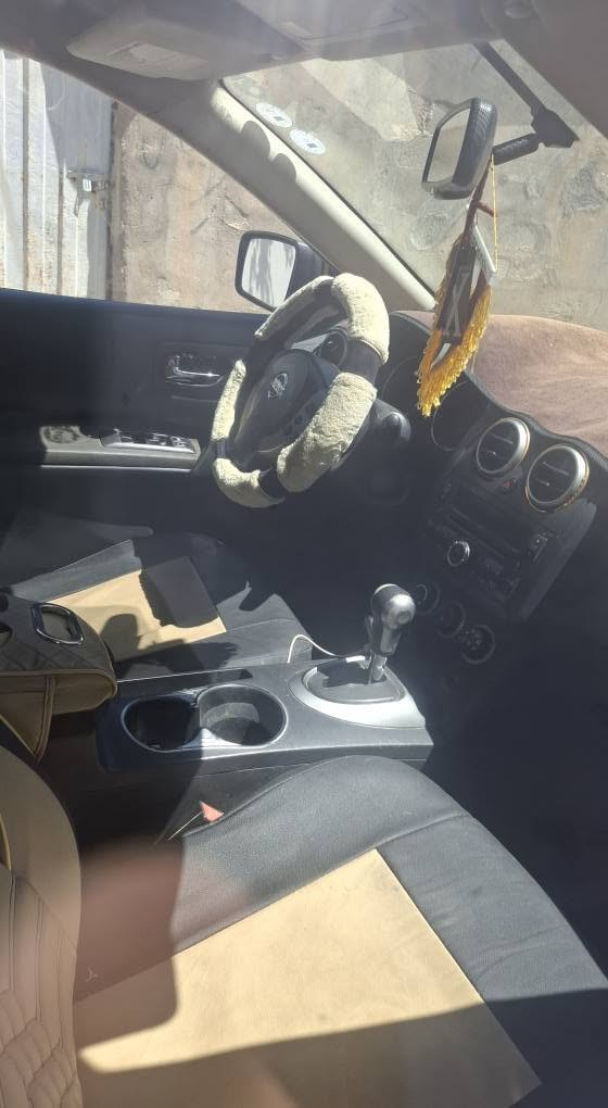 Nissan rog 2010
رەقەم باریک 
گێر تۆماتیک
گێر و مەکینە بەشەرت 
تەبرید سارد و گەرم 
سەقفی کەمێک کاڵبۆتەوە
٣ پارچەی هەیە كويسينجاك, أربيل


**إذا كنت صاحب هذا الإعلان وتريد حذفه لأي سبب، رجاءا أرسل رسالة إلى الدعم الفني**
