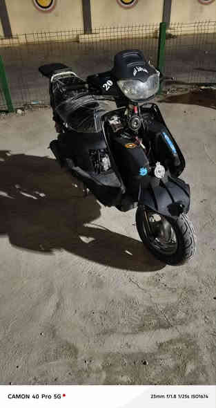 السلام عليكم فراشه للبيع ع اخر حبايه شلعه معدل لا تنقيص ولا تبخير كهربيات مكينه  حاويه  شغاله لايت بكلايت اشاير سلف هورن عداد شغاله قفل ستيرن دبلات جدد تايرات جدد بريكات جدد واير سكليتر جديد عوزه شغلات بصيطه كلش السعر 400وبيه مجال بسيط المكان شارع كوفه نجف قرب مكولات خوخه ملاحضه دراجه بدون كفرات 
الرقم *********** ومرواس اربعه كير اصولي استنساخ عادي
