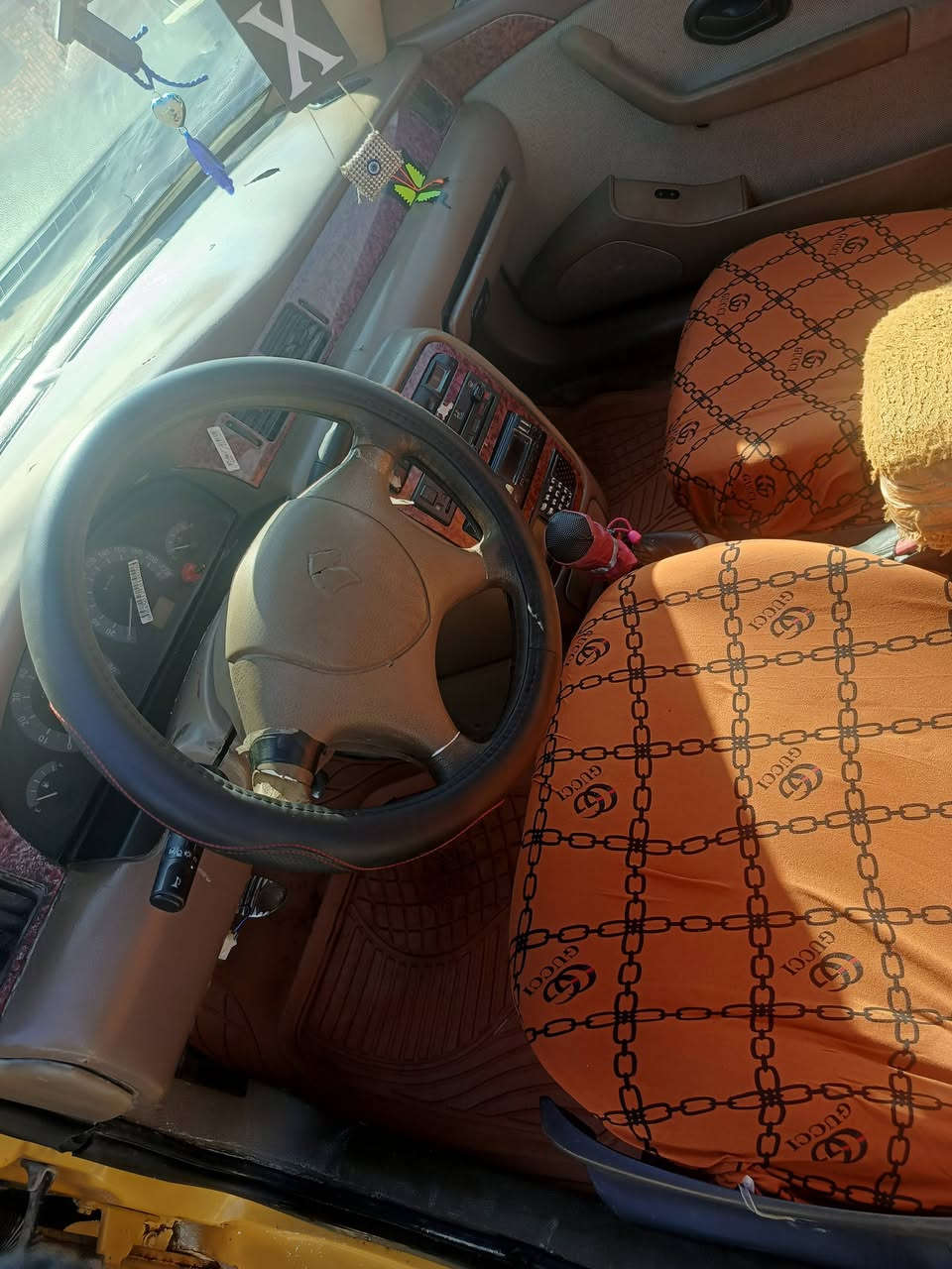 سمند للبيع مديل 11 رقم بغداد حداديه جديده محرك نضيف تخم دايرات سنويه ل 27 السعر 29 وبيه مجال حك الجيه مكاني بابل جامعت بابل للستفسار التصال برقم ***********:  ***********
