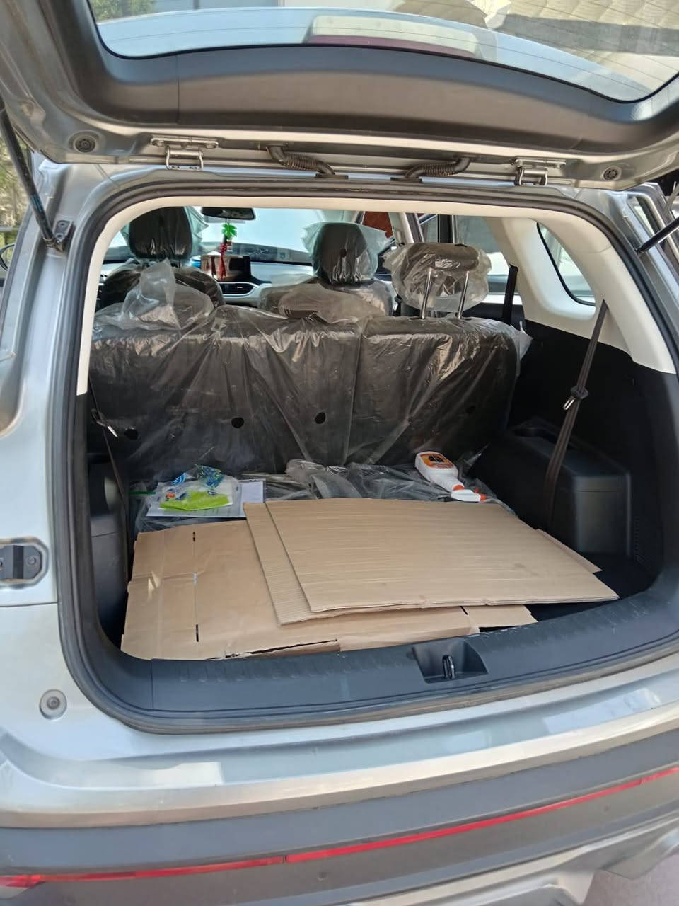 سياره كابتيفا للبيع مديل 2023 خليج ماشيه ٨٤ الف سياره كفاله المنصوري كفاله من صبغ ولضربه بيها شويه طخه مثل ما موضحه ب صوره سياره جاهزه العنوان بغداد الجادرية  السعر 120 وبيها مجال *********** بغداد, العراق
