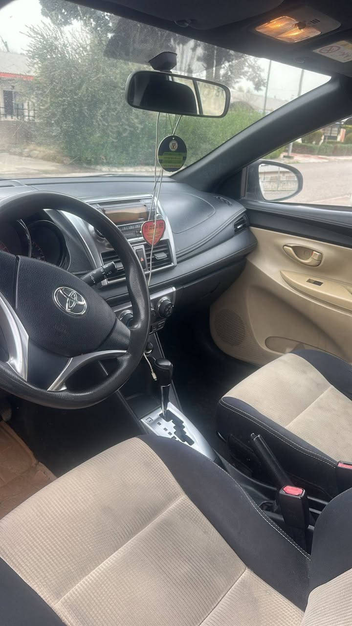 توێتا یارس خلیجی 2015
2بست بۆند بێداخل سبوغە
*********** نرخ=کۆمێنت بکە
سنوی ڕقم نوە سەیارەکە جاهیزە أربيل, العراق
