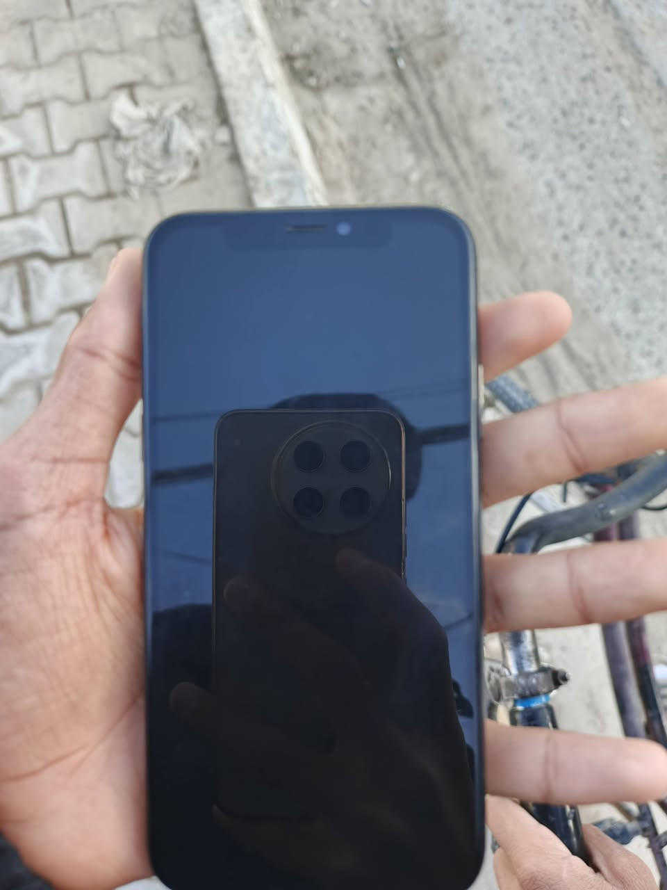 ايفون x
نضيف
ممبدل فقط بطاريه تقرة 100

ذاكرة 64

ممكاني كربلاء 

سسعرة 175 بي مجال
*********** تواصل واتساب فقط
