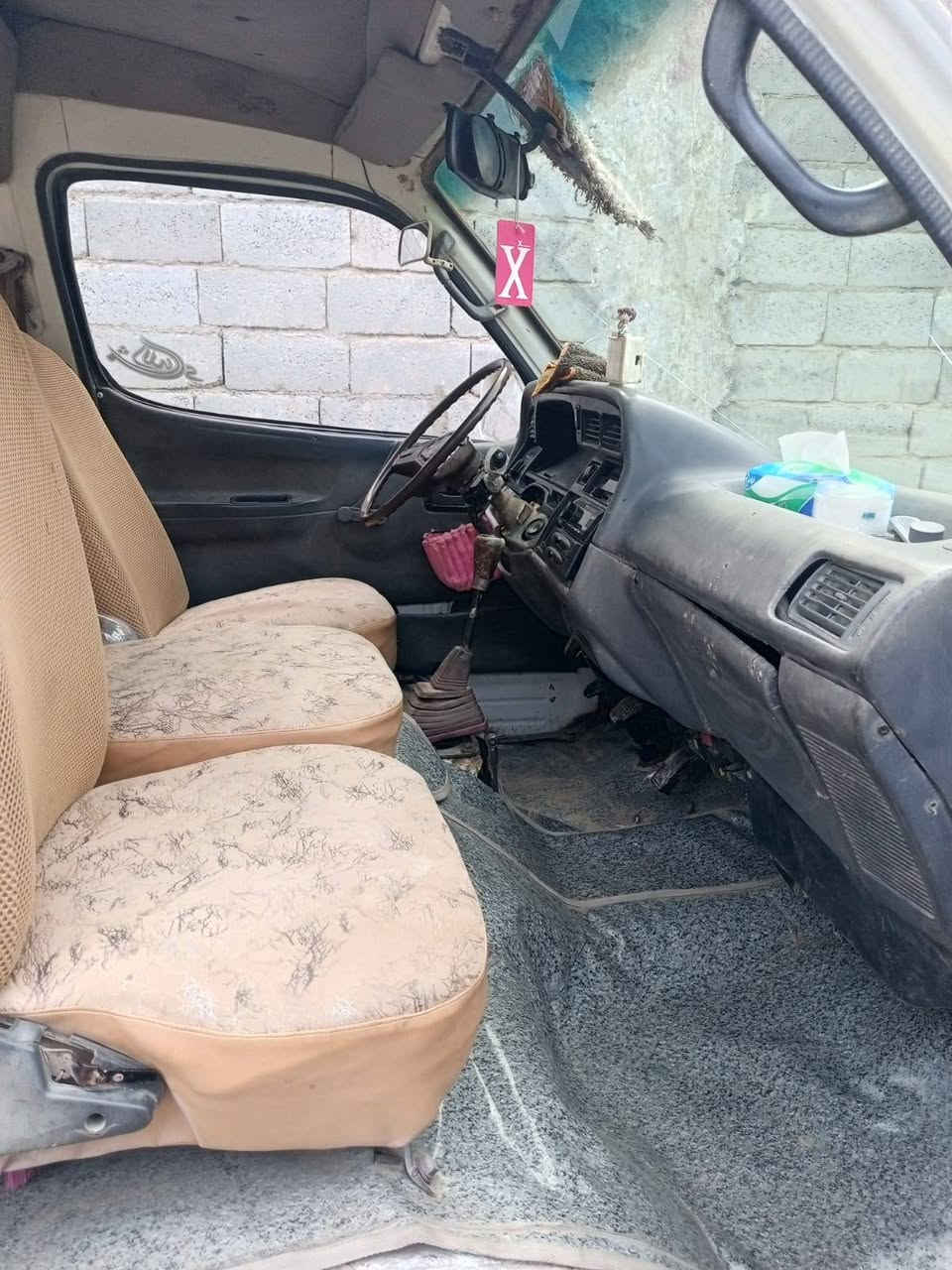 فتون للبيع رقم ديوانيه صدامي راعيها ما اندله السعر 25 وبيها مجال ابيع واقع حال ***********
