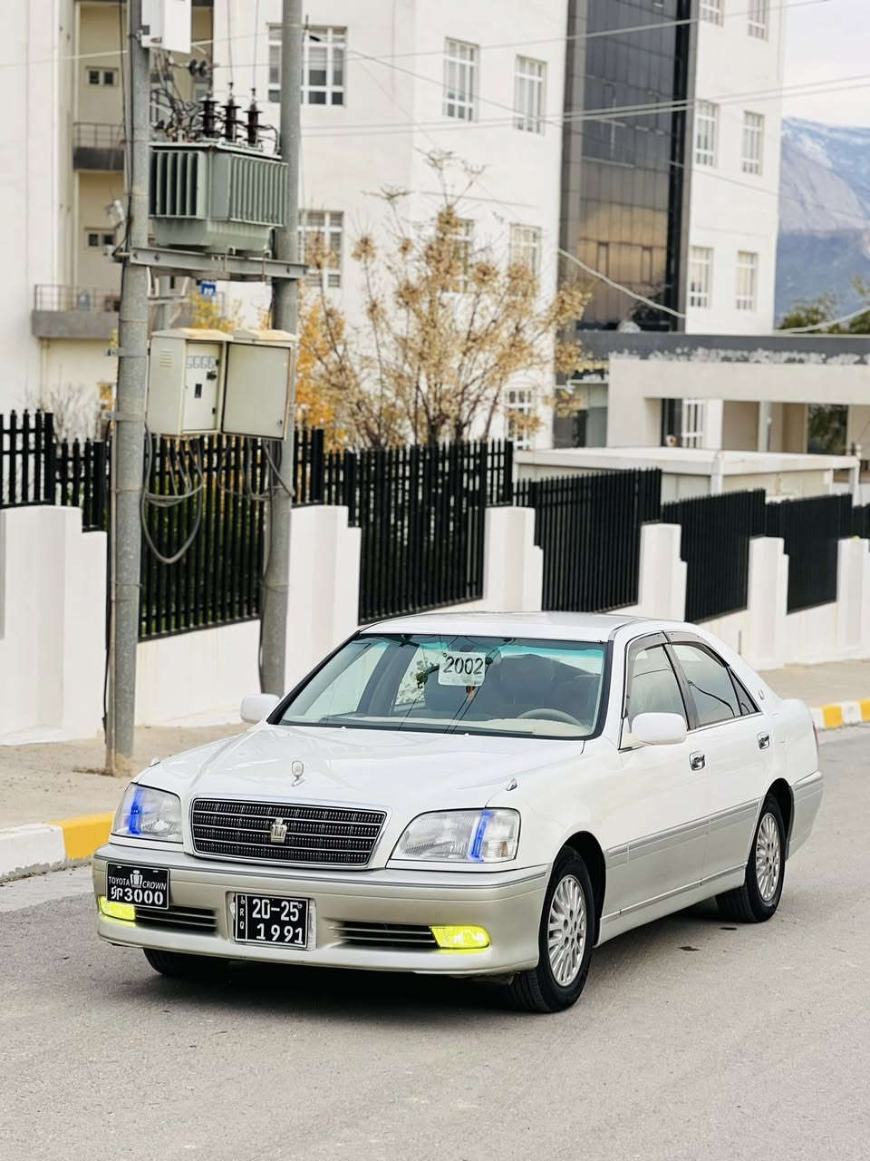 ته نهاموسه 
نمونه له جوانى 
بئچالو شوخت 
ديفؤر بچوك 
٤تايه و ويلى سفر بؤبه ستراوه 
كامل مه سروف كراوه 
هه موگيانى بئ عه يبه 
دواكريستال
سه ياره كه زؤر تازه و جوان ماوه ته وه 
سعر٤٨گلاو مه جالئ كه م 
***********
