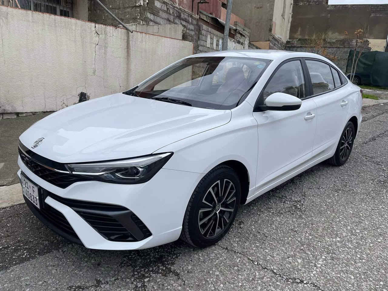 ئێمجی ٥ شکل تازە مۆدێل ٢٠٢٤ 
سەیارەکە حسابی سفری بۆ بکە
 تەنیا ١٠ هەزار رۆیشتووە 
یەک جار رۆنی گۆراوە زەمانی شەریکەیە 
سارد و بۆیاغ و شوختی نیە 
هەموو شتێکی بەشەرت 
تکایە مشتەری بووی پەیوەندی بکە 
*********** السليمانية, العراق
