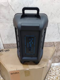 فلاش كبير جديد السعر 30الف الحجم الكبير 07736932660