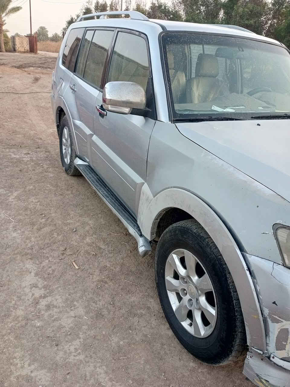 سلام عليكم باجيرو موديل 8 حبتور مكفولة كفاله عامه من الضربه بيه شويه جراد فول مواصفات العنوان ديوانية قضاء دغاره السعر 110.   ***********
