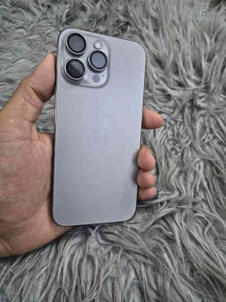 السلام عليكم ايفون 16 برو ماكس لون تيتانيوم المميز عدد دورات الشحن ٤٥ مستوى البطاريه ١٠٠ السعر (مليون واربعمية الف )العنوان بغداد البنوك
توصيل ممتوفر رقم الهاتف ***********
