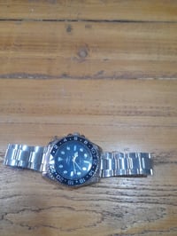 ساعه رجالي • شغال • للبيع