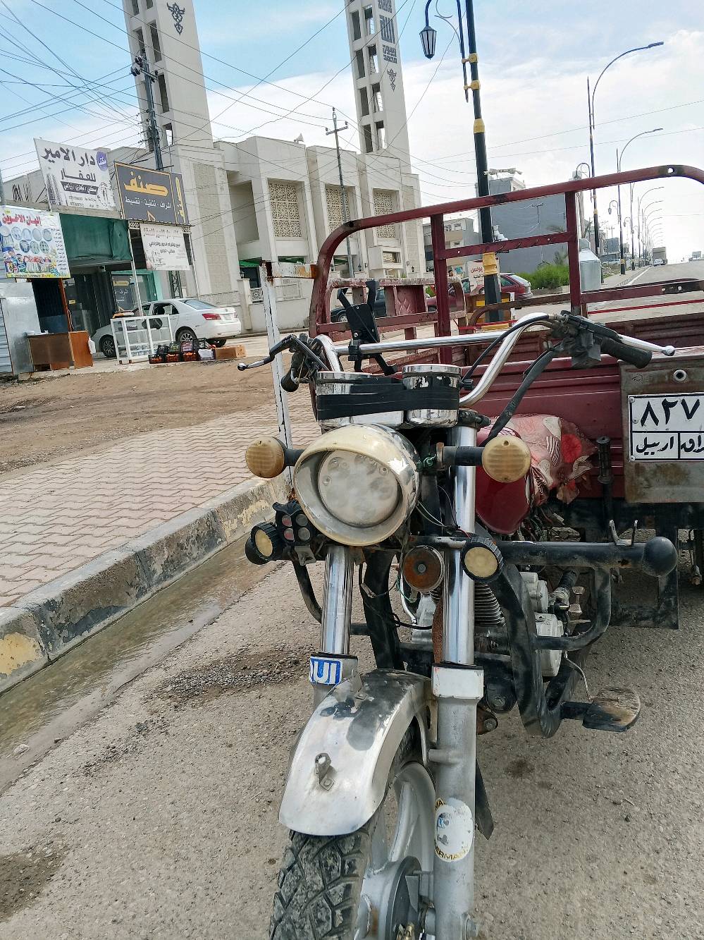 
ما سنة صنع الدراجة؟: 
2016
هل الدراجة مسجلة ومرخصة بشكل قانوني؟: 
اي 
ما هو السعر المطلوب؟: 
8ورقات 
ما موقعك الحالي لأجل المعاينة؟: 
موصل يارمجه الشرقيه الاولى 
هل هناك مشاكل ميكانيكية في الدراجة؟: 
لا 
