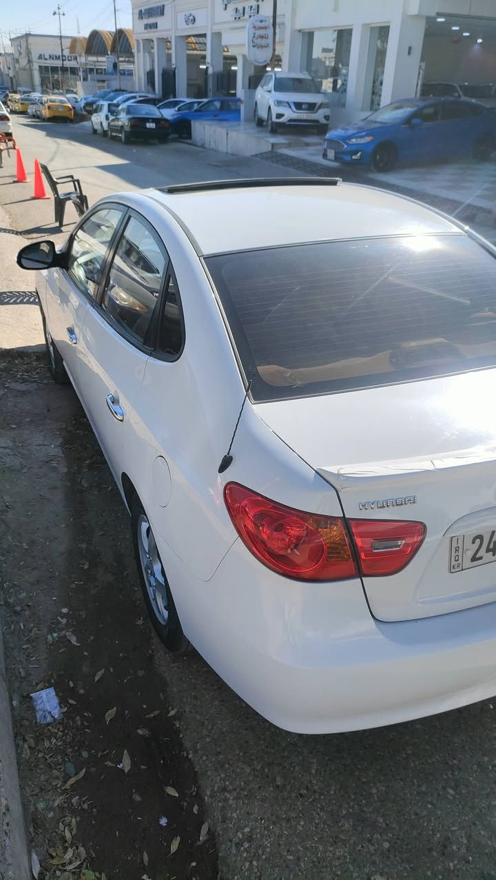 النترا للبيع موديل 2009
سلايت. تحكم لايت .مرايات شفط 
ضرر جاملغين بدون دواخل 
سعر 115 ...
***********
