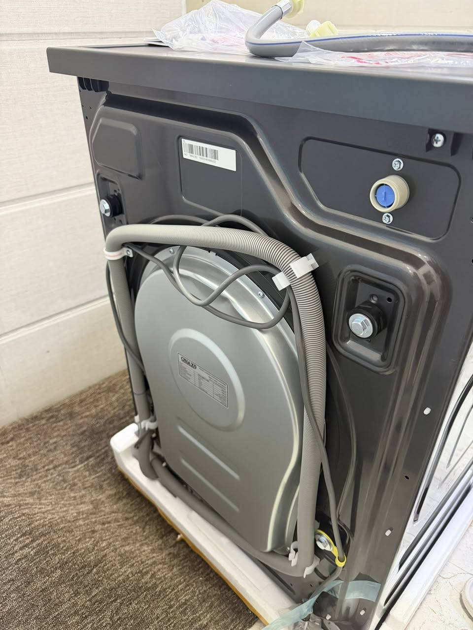 ‏غسالة أتوماتيك 10 كيلو جديدة أبد ما مستخدمة أخذتها 550 نهايتها 450 قفل مكاني النجف حي القادسية ***********
