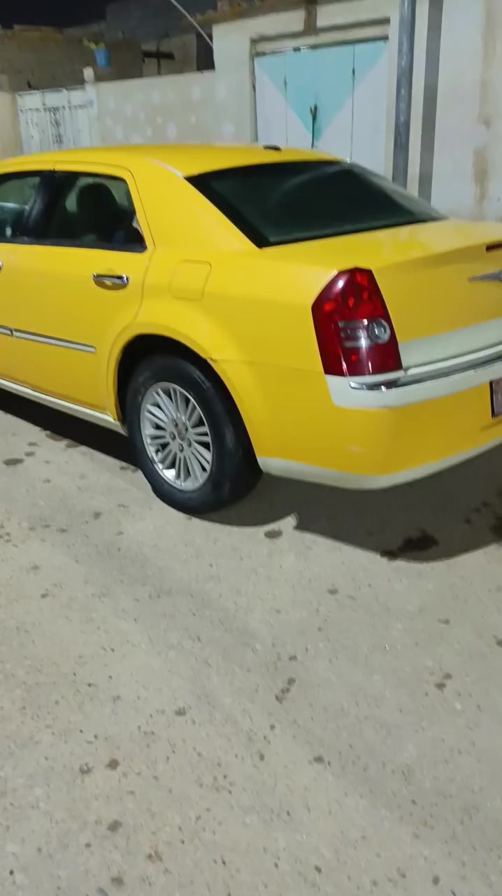 السلام عليكم
وباما البيع موديل10اصل السياره رقم نكليزي 

سنويه ال28ابسمنا مصفر هيئه وغرامات 

وصل غط بغداد هوية العمود بيها كير ومكينه كفاله السياره كندي مكفول كاله عامه من ضربه 

وتبديل عنوانها ميسان العماره السعر خابر وتدلل 

***********
