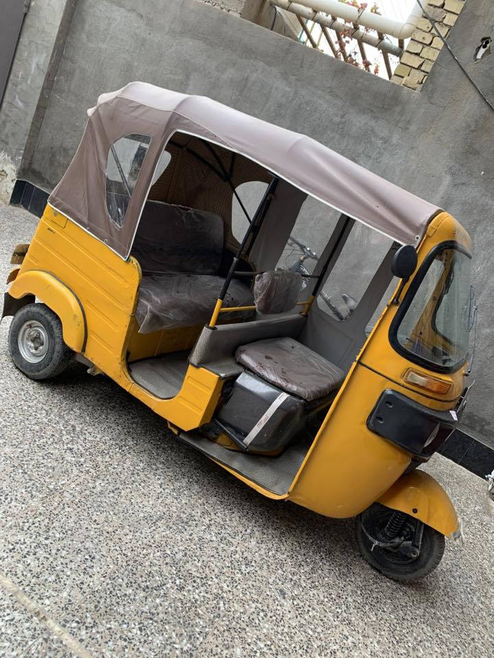 تكتك موديل 19 شهر 12 نضيفه بيها طخات تجي وتشوف بعينك سعرها 5750 قفل مكاني بغداد معامل ***********
