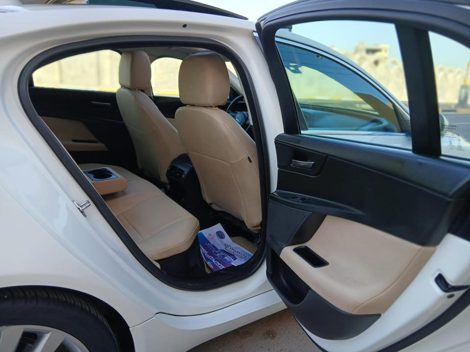 اسلام. عليكم. للبيع. جاكوار (XE R-Sport )موديل. 2019 وارد خليجي. ماشيه. 40 الف كيلو متر حقيقي  فول موصفات. واحد على. واحد راداد امامي. فتحه. سقف. حساسات. امامي. خلفي تحديد مسار. توقف. ذاتي. سايد بريك. كهرباء كير. ماوس داخل بيجي غرفه. فول كهربائي ⚡️ شاشه. كبيره كار. بلي سستم. صوت. كامل وبعد. بيه هواي. موصفات. غنيه عن تعريف حجم. المحرك. (2000) تون تيربو  السعر(130) الستفسار اتصل//***********) عنوان سيارة كربلاء المقدسه. بيع. فقط
