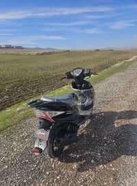 دراجة كهربائية • رانية السليمانية