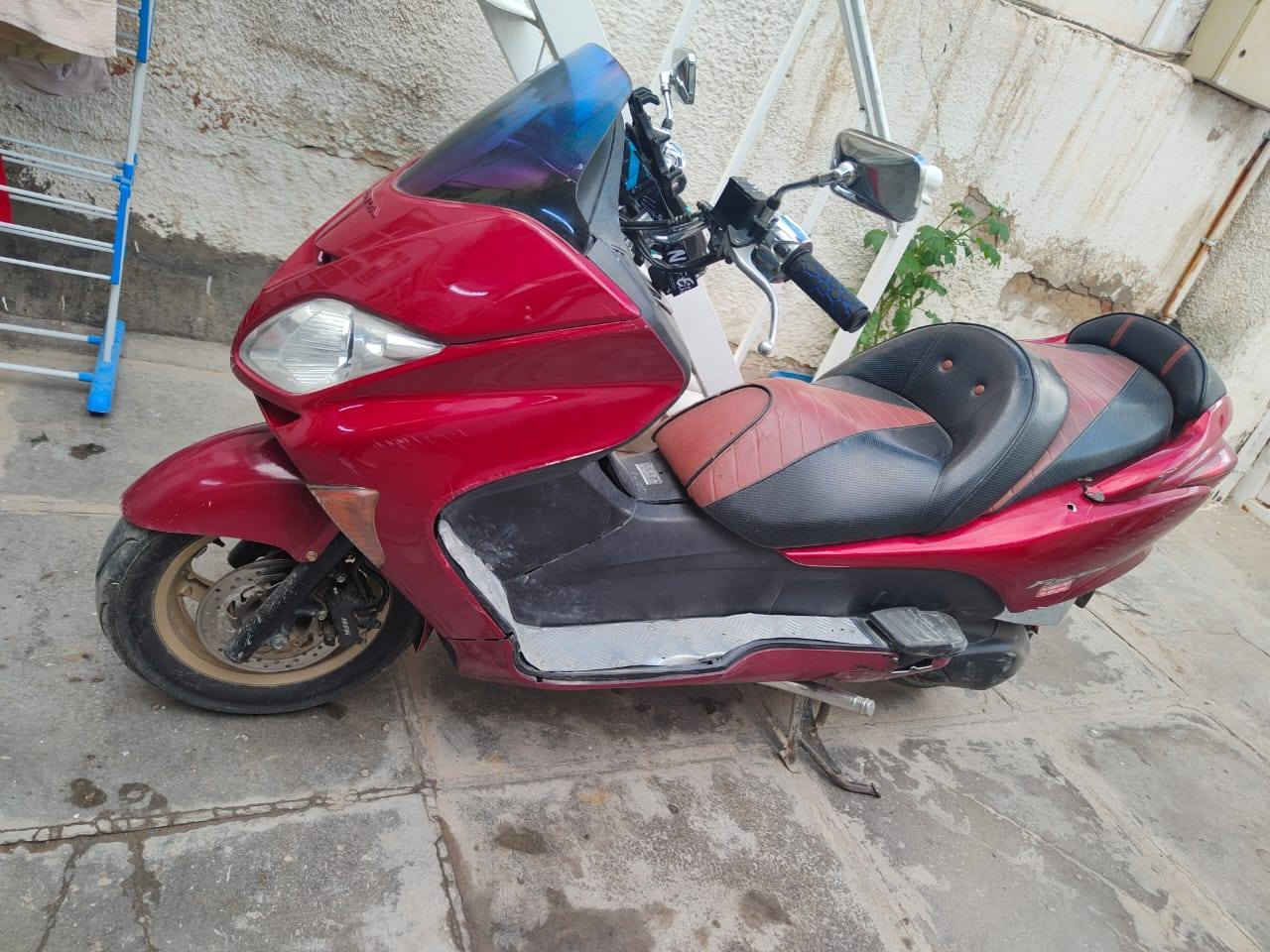 فورزه 0:8 البيع. مكينه مكفوله. لايت زنون دراجه حلوه
نصبه سستم نيكل
 تاير امامي خلفي جديد
كير ملغي
مكان بغداد الحسينيه الراشديه 
رقم صاحبهه مكلف بنشر 
***********
السعر 750وبيهه مجال
