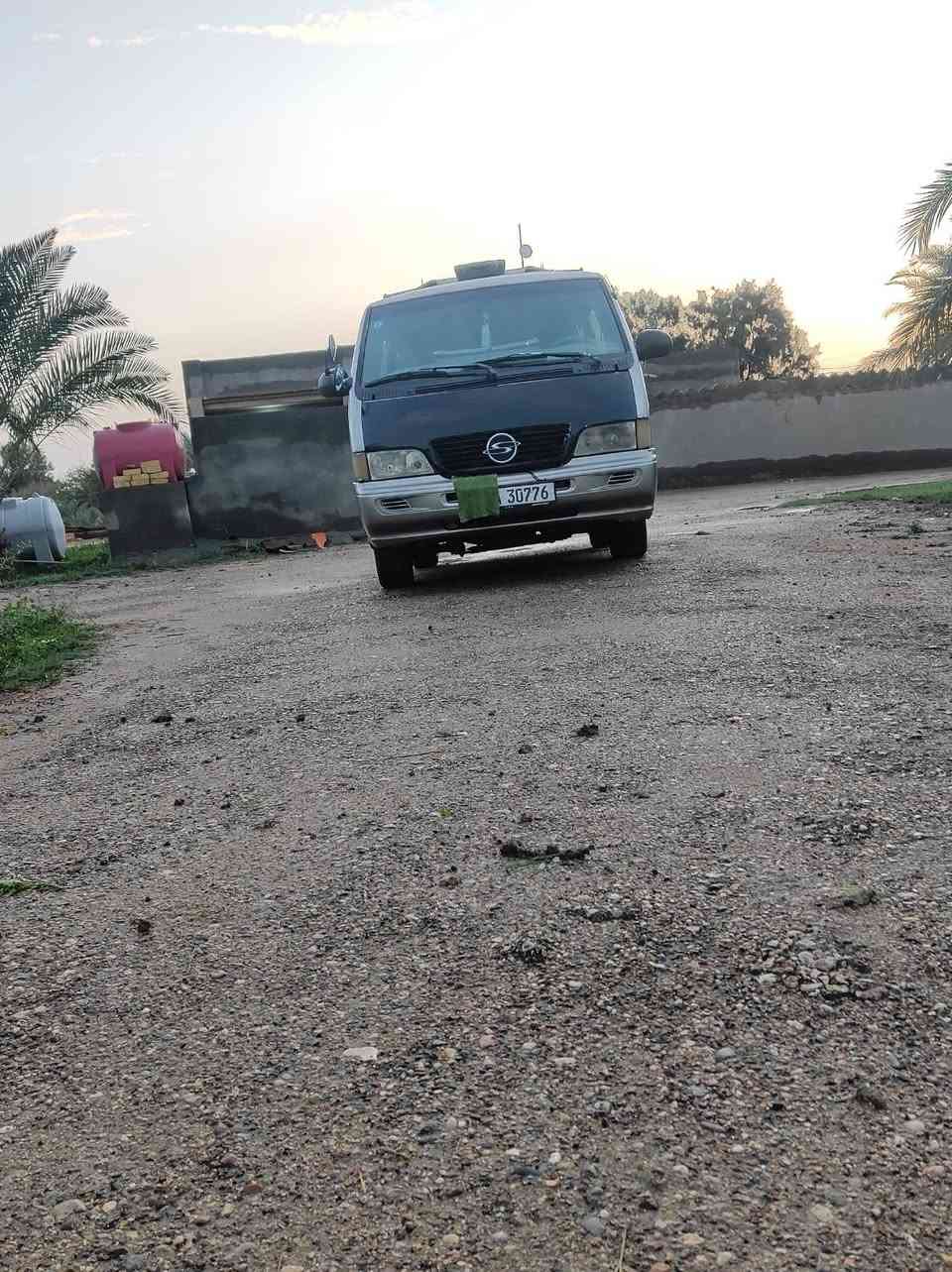 السلام عليكم 
ستانه موديل 2000 للبيع 
سنويه جديده رقم انكليزي مداور ثاني يوم 
كهربائيات شغاله 
جسور جدد 
تخم تاير 
باتري جديد 
محرك بي خط بخار 
السعر 60 
الرقم :*********** 
العنوان : سماوه - رميثه
