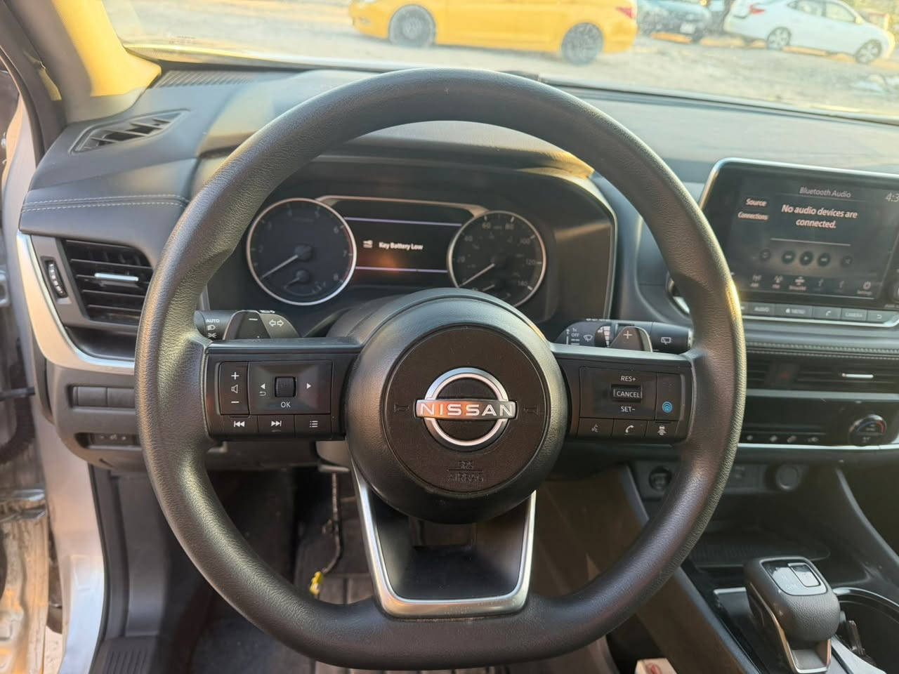 اسلام عليكم نيسان روج ٢٠٢٤ دخول جديد بدون رقم محرك ١٥٠٠ تيربو حادثهه بسيط سعرهه مناسب ١٣٧مكاني بغداد الشعله مصلحه وكامله مابيهه نقص
***********
