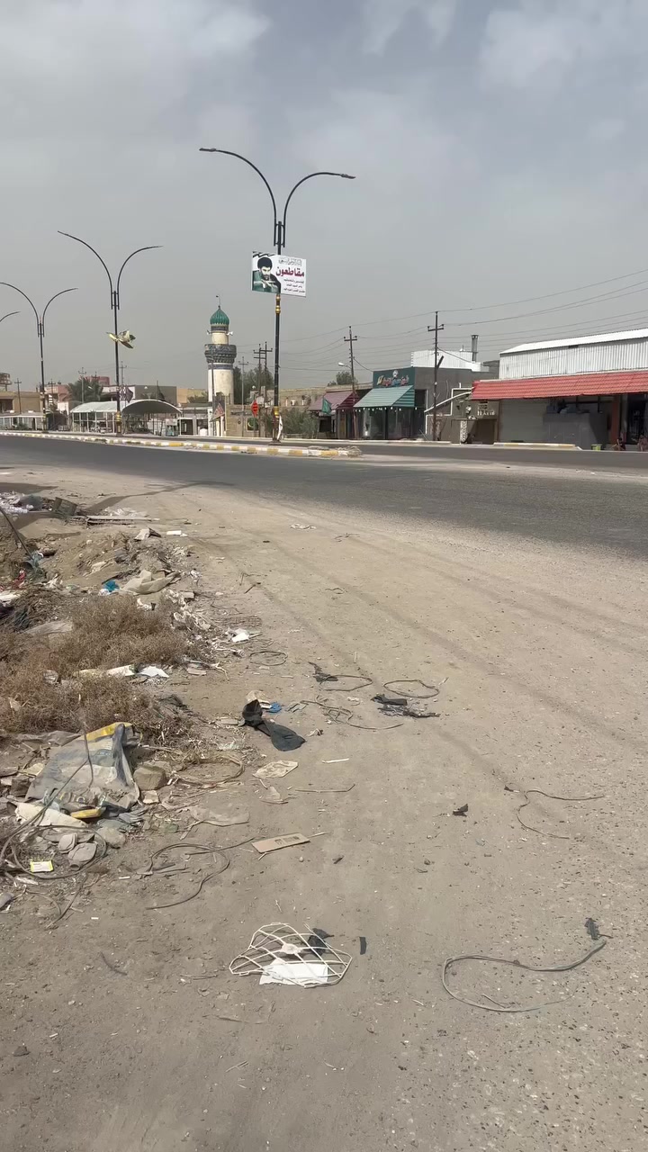 بيت للبيع مكانه سوخ الشيوخ الفضليه 
***********
