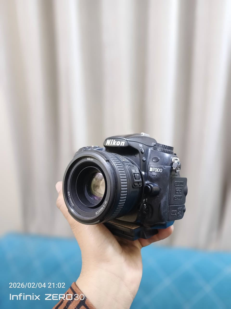 كاميرا نيكون دي 7000
مع كاملة الملحقات... التوصيل متوفر لكل انحاء العراق
العدسة مع الكاميرا سينمائية فتحة ٥٠ ملم


**إذا كنت صاحب هذا الإعلان وتريد حذفه لأي سبب، رجاءا أرسل رسالة إلى الدعم الفني**