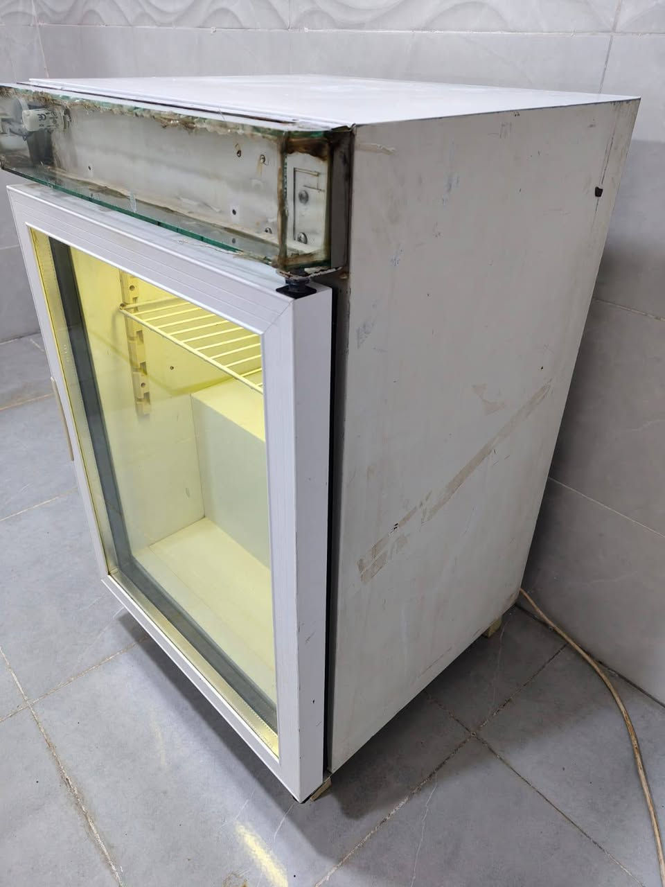 براد مال ماء او يرهم مال علاجات شرط الشغل السعر٧٥الف الإتصال ***********
