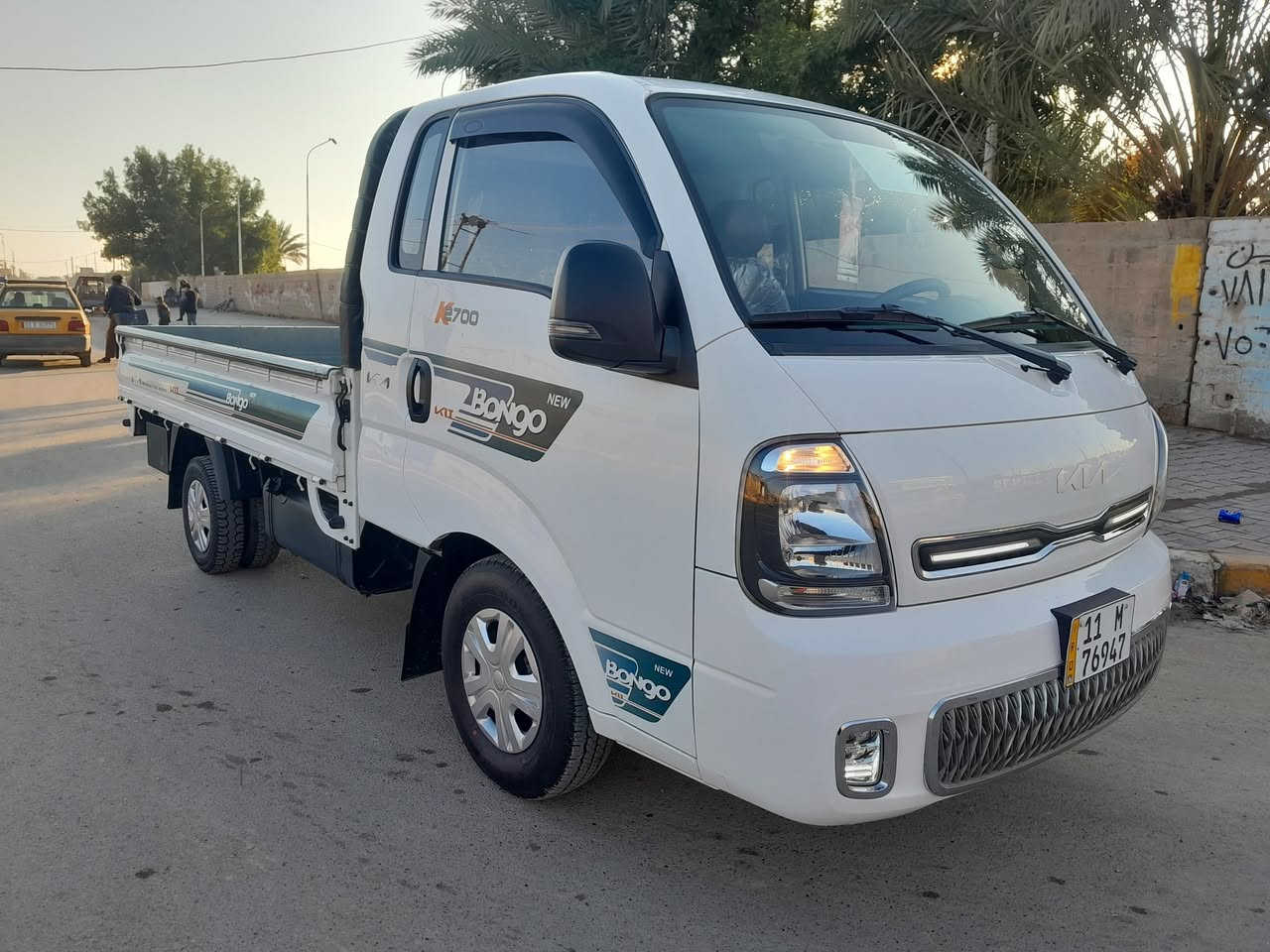 للبيع كيه ٢٠٢٣ رقم بغداد انكليزي سياره جديده بمعنى الكلمه ماشيه ٤٣ الف حقيقي وقابله للزياده استخدام شخصي ماشايله حمل ابد تايرات الشركه وسبيرات مانازلات كير ومحرك واكسل وتخم تاير كله جديد العنوان بغداد الطارميه الشراي الهاتف *********** # ***********
