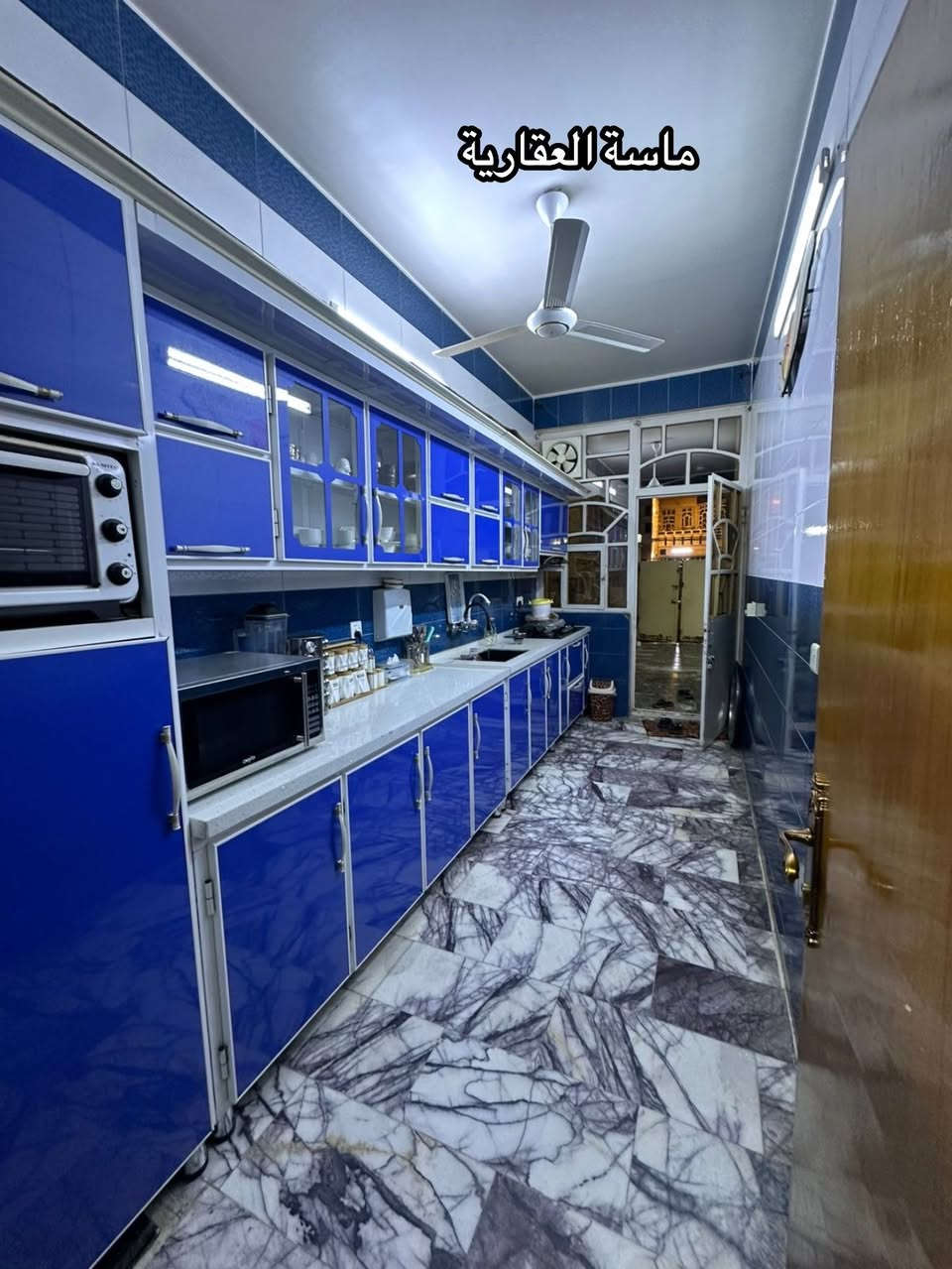 دار للبيع شارع فلسطين حي النيل مساحة 180متر 
واجهة 6،66متر 
نزال 30 متر 
 /شارع عريض/رصيف عريض 
يحتوي على كراج/صالة/مطبخ/خدمات/منور/4 غرف نوم 

#للأستفسار_يرجى_الاتصال_او_المراسلة
☎️مهندس مصطفى واتساب *********** 

او زيارة موقع المكتب 

♦️شارع فلسطين /حي المستنصرية قرب كلية الرافدين / عمارة فرمان

♦️نستقبل كافة العروض السكنية والتجارية في شارع فلسطين والمناطق المجاورة والتفاوض مع صاحب العقار مباشرة
♦️لارسال عروضكم السكنية والتجارية يرجى ارسالها على هذا الرقم 
♦️📱واتساب ***********
