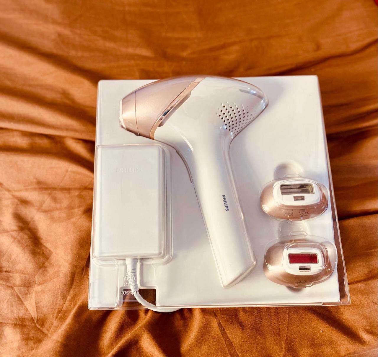 جهاز ليزر ازالة شعر فليبس اصلي بالباكيت و علامة التفاح الاخضر(اصلي) مع ٣ عدسات للوجه و الجسم و المناطق الحساسة مستعمل شي بسيط نظيف جداً جداً السعر 475 الف للتواصل ***********
العنوان بغداد اليرموك بغداد, العراق
