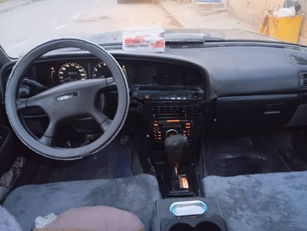 تويوتا مارك موديل 91مكفوله من كص والنقل جثه والضربه القويه مصبوغه عام اثر جراد بدون معجون  تكم بلا شواصي بلاد محرك كير اكسل توب كهربائيات توب تخم تاير. رقم كربلاء أ سنويه 2027  السعر 48وبيها مجال قليل *********** النجف, العراق
