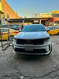 سورنتو 2021 محرك v6  فول ما عدى الفتحة  رقم بغداد باسمي  سعر 260 ورقة ...