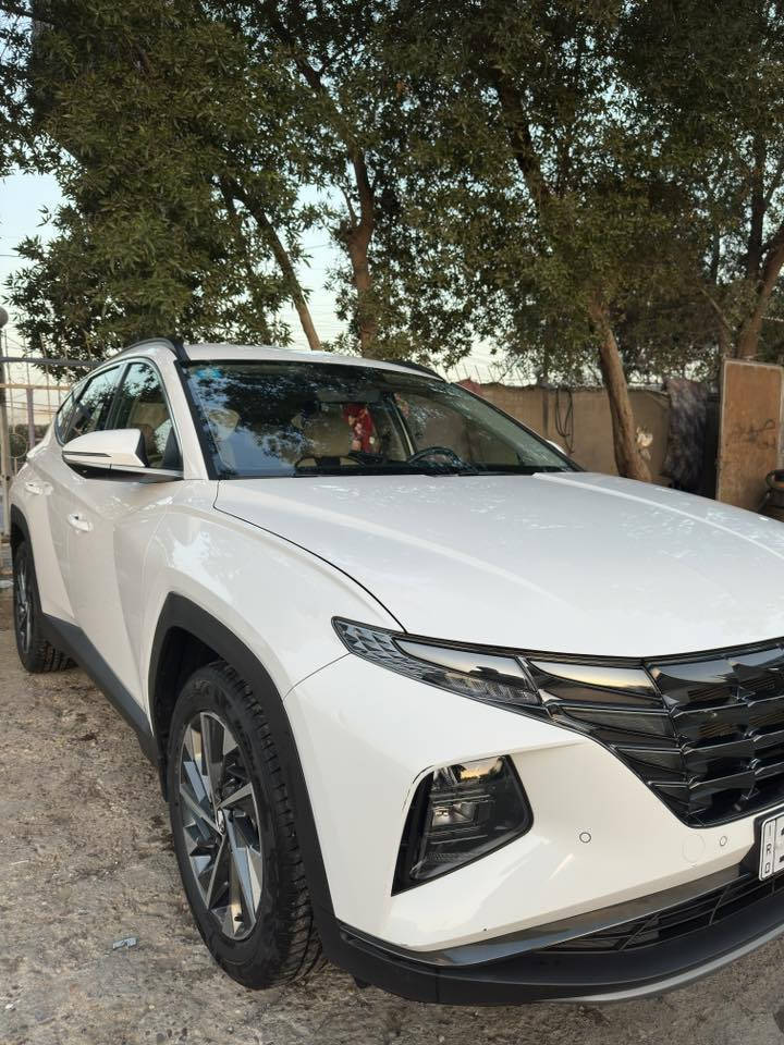 السلام عليكم

توسان 2024 خليجي

ماشيه30 

تشغيل بصمة   

تشغيل عن بعد

سايد بريك دگمة   

كشنات كهرباء

اوتو هولد

بك لايت LED

كروس سرعه

بردات ابواب خلفية

حساسات امامية + خلفية 

تحكم مقود كامل

بصمات عدد 2 

انارة ترحيب

نقطة نزول منحدرات. 

نظام مانع تزحلق 

شاحن موبايل واير ليس  

اشاير بالمري والمري شفط

مخرج AUX + USB‏

وضعيات قيادة

 

مكان بغداد

الشراي يتصل اوواتساب
***********
