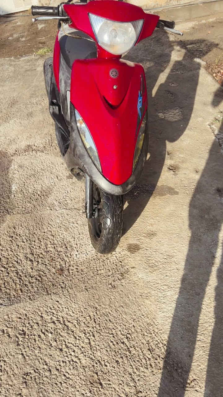 سلام عليكم دراجه ماكس عدله منزلها من الرمبه 
مكفول وبيه اوراق سعر 900 وبيه مجال مكاني بغداد منطقة الانتصار مال راشديه رقم ***********
