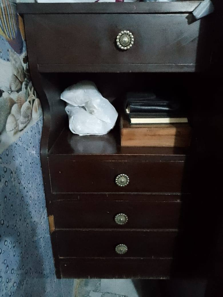 ألسلام عليكم
كنتور خشبي جديد فقط الجامة مكسورة مع كومديات
السعر 30 الف
الحرية الثالثه


**إذا كنت صاحب هذا الإعلان وتريد حذفه لأي سبب، رجاءا أرسل رسالة إلى الدعم الفني**