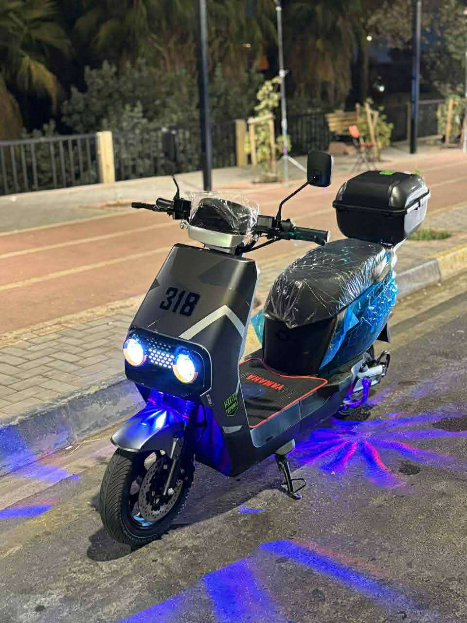 ماطور للبيع
السلام عليكم 
ماطور شحن 318 للبيع نوعية 2026

مواصفاته 

بي بصمتين ومفتاحين للتشغيل ومفتاحين للصندوق الخلفي
طبعا 6 بطاريات دبل 
لايت عالي ناصي 
الاشارات شغالة
هورن شغال
وبي نظام ABS
نظام بگ R
فرامل امامي خلفي شغال
خلاط شغال 
قوة الملف 2000
مثبت للسرعة 
وبي اربع نمرات
شاحنة الاصلية مالتة
شرط كهربائيات كلها شغالة 
بي نظام حماية من السرقة
السرعة حقيقي 70 بالشاشة 90/92

راسلني خاص

السعر: 800الف (وبي مجال)


**إذا كنت صاحب هذا الإعلان وتريد حذفه لأي سبب، رجاءا أرسل رسالة إلى الدعم الفني**