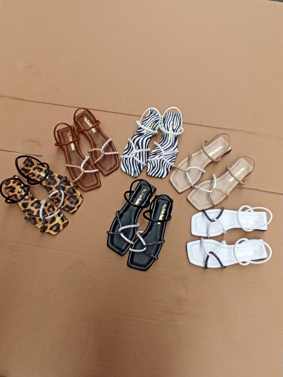 السلام عليكم
سعر القطعة 8الف قطعتين 15الف 3 قطع ب 21الف
جميع المقاسات متوفرة
يتوفر خدمة توصيل الى كافة انحاء العراق


**إذا كنت صاحب هذا الإعلان وتريد حذفه لأي سبب، رجاءا أرسل رسالة إلى الدعم الفني**