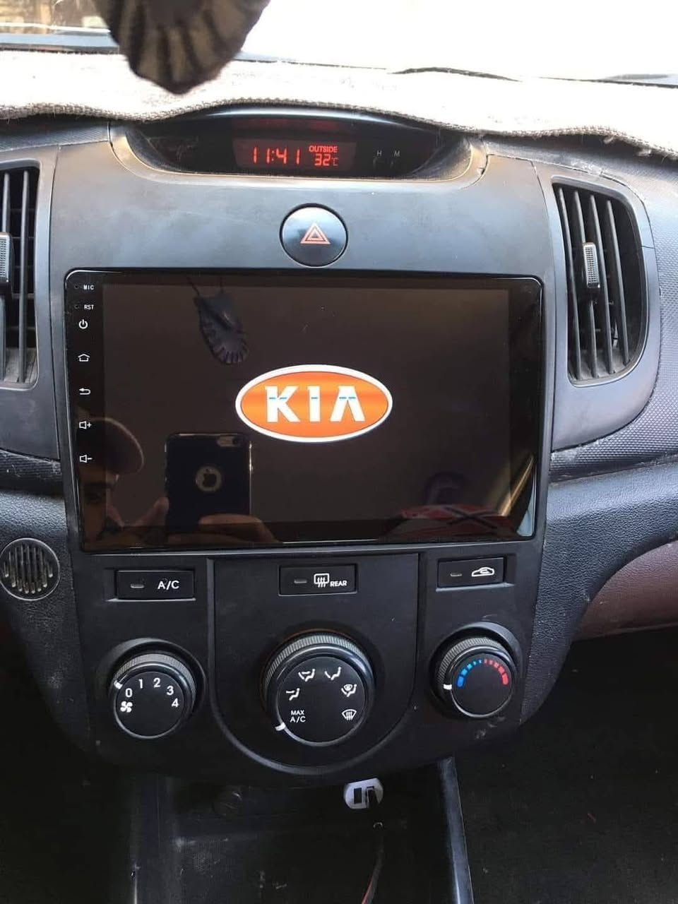 شاشات جميع السيارات
عرض خاص تاب ندرويد مع لكامره
فلاش بلوتوث واي فاي يوتيوب
جي بي اس راديو تشحن موبايل
تعرض فيديو سوق بلي مخرج دمام 
تاب اندرويد ذاكره 64 فول مواصفات
سعر( 75 ) لف وشد مجاني ضمان شهرين
 *********** /***********
محلات ( مثنى وماهر)بغداد العبيدي مقابل بانزين خانه
