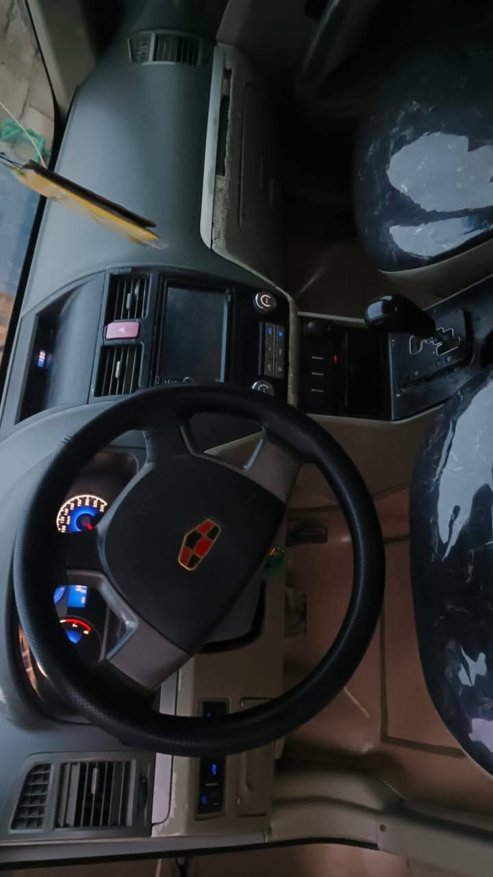 جيلي ام كاد. 2013 لبيع.  52 وبيهه مجال.  واسط.  ***********
