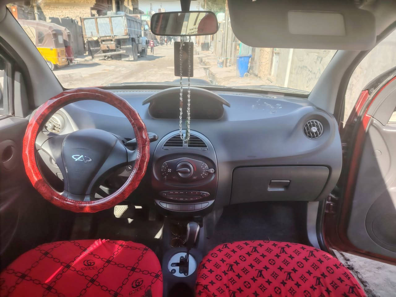 سيارة شيري X1 موديل 2014   
نضيفة ومكفوله سعررها 45 ورقه وبيها مجال 
العنوان بغداد النهروان 
الرقم *********** بي واتساب
ومتواجد على الخاص
