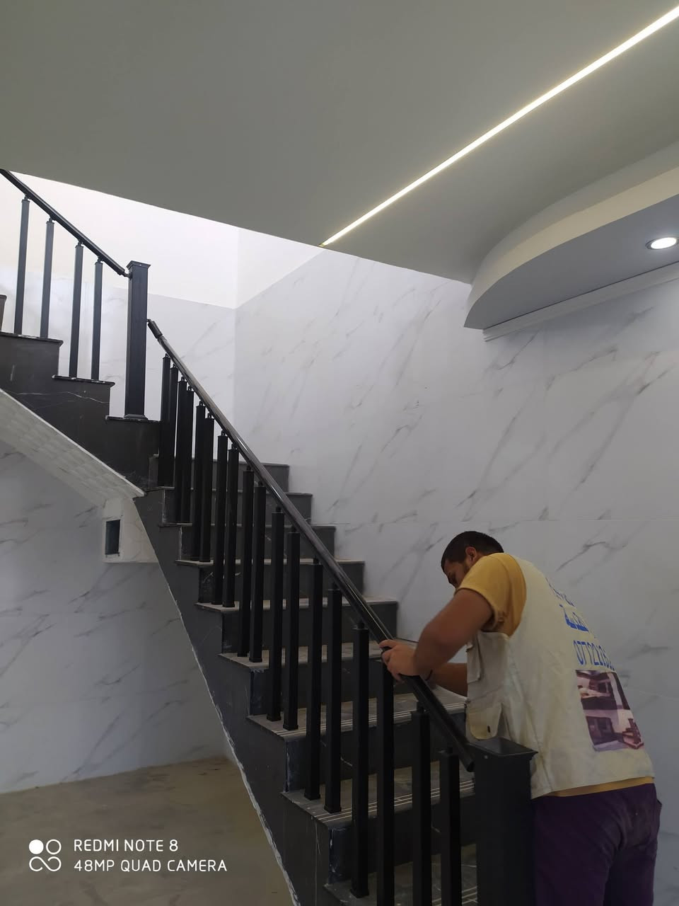 اعمالنا تتحدث عنا 
واسعارنا ممتازة 

عندك بيت ومحتار للالمنيوم اتصل وأخذ معلومة بلاش حتى إذا ما تشتري ***********
