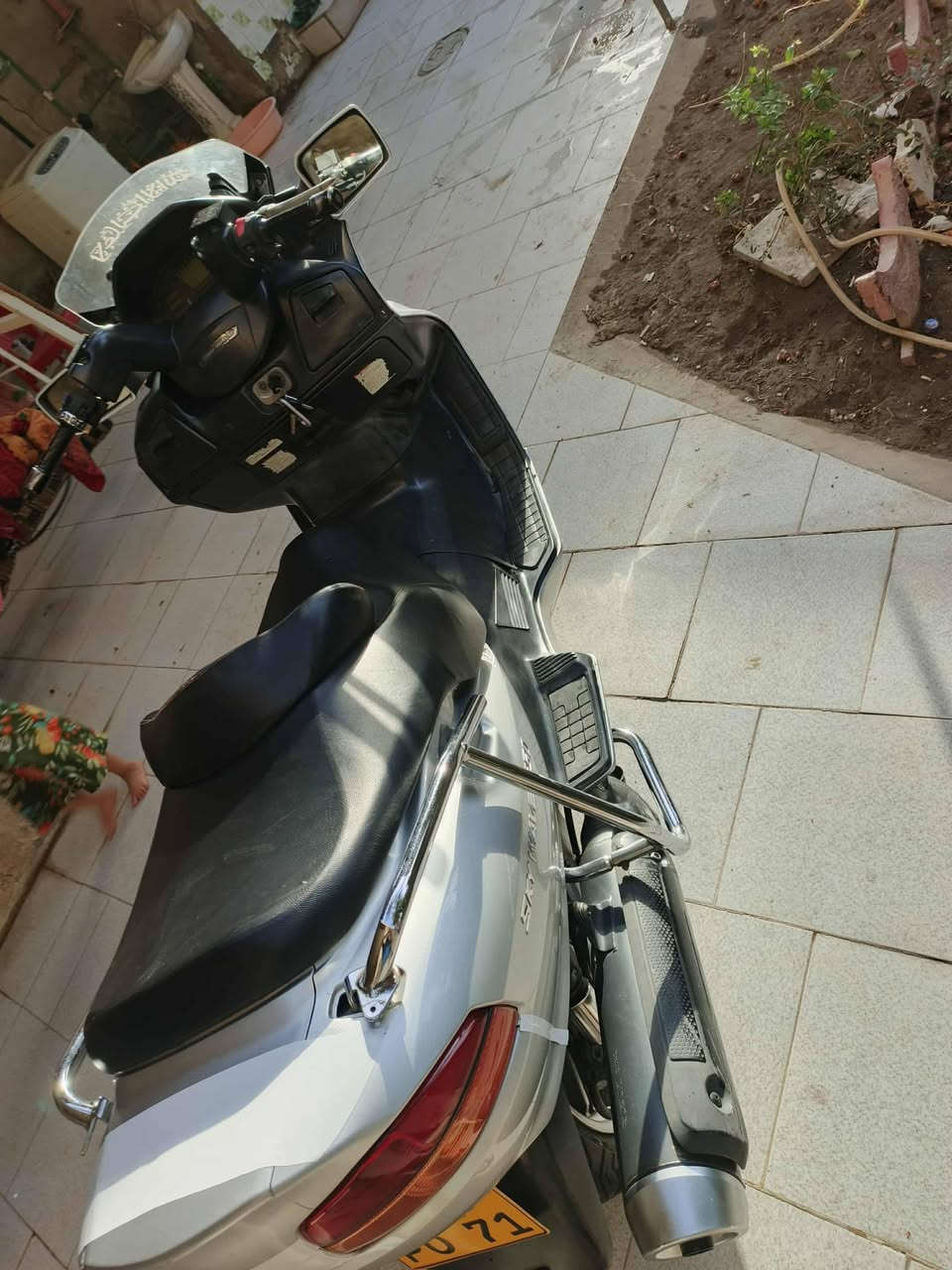 سلام عليكم البيع دراجه سكاي ولف  650  عميه مال جناي مكفوله الدراجه كفاله عامه   والسعر 17وبيه مجال الشراي بي خير ويدلل مكاني طوريج ***********
