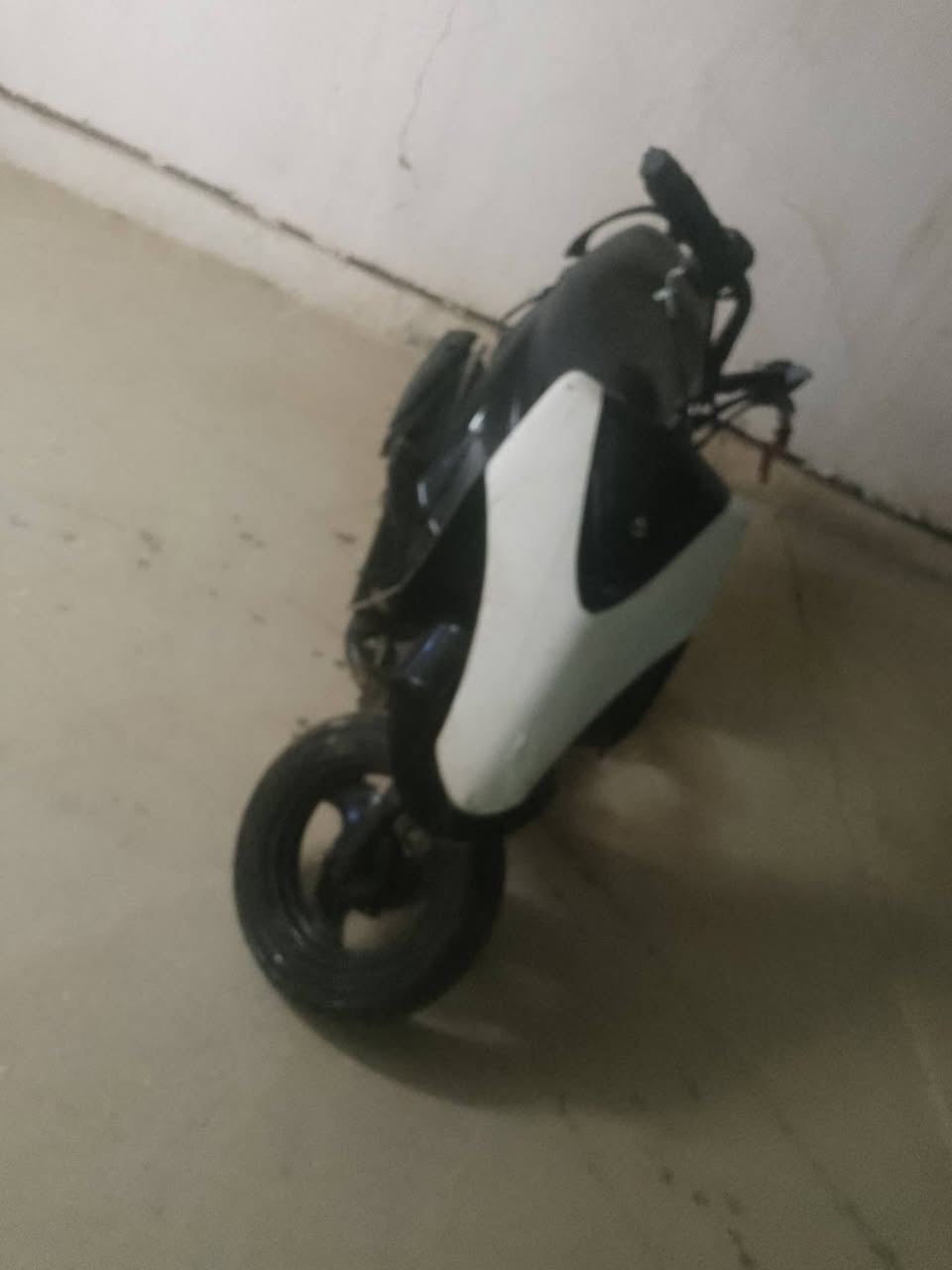 السلام عليكم شلونكم شباب دراجه ماكس عدله للبيع الدراجه 55مزود مرتب الدراجه مال لعب السعر 300وبيها مجال المكان الحله جمعية قرب النافوره رقم الهاتف ***********
