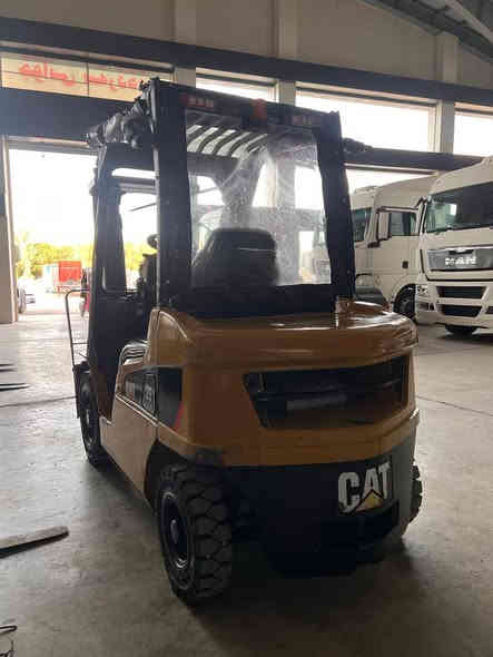 عالم الرافعات في العراق
 کتربير 2011 حجم  2 طن و نص مستخدم أوربا فقط دخول جديد   جب ناصي  3 قطع ارتفاع الجب  4.70  مترات 3 حركات محرك  ديزل s4s  آوراق منفيس مؤقت مشتغله قليل شوكيه مكفول كفاله عامه العنوان كلار حي صناعي للاستفسار   عن السعر اتصل على الأرقام  *********** 
  ابو ڤاران    او مراسله واتساب  يوجد توصيل 🚚 الى جميع المحافظات @جميع
