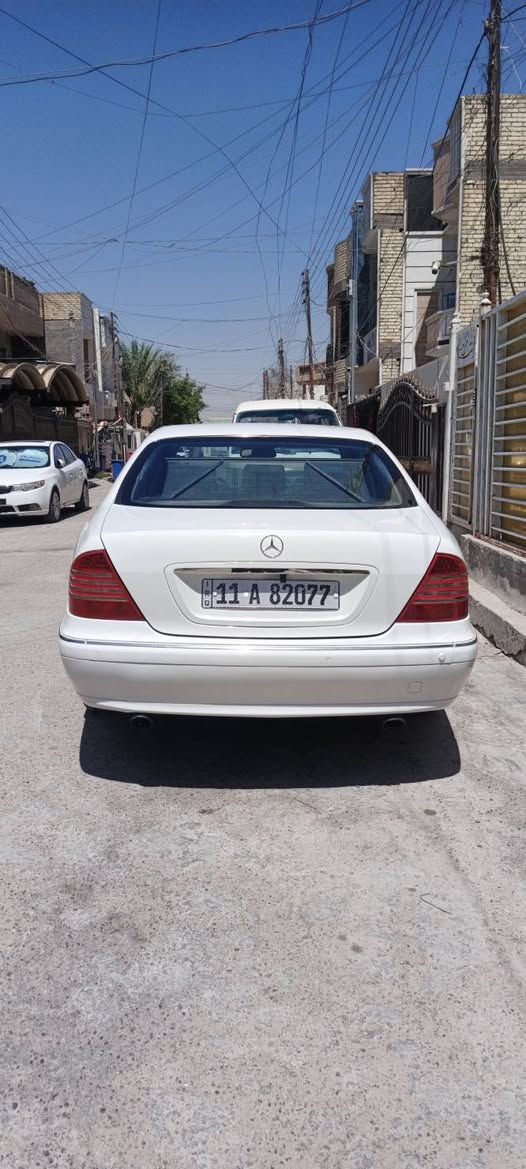 للبيع مارسدس غواصه s320 محرك v6  3500 المرغوب. سياره وارد خليجي كفاله من الضربه اي حادث مابيه صبغ جماليه فقط . مديل 99 . باب طويل فول مواصفات للاخير وكلشي بيه شغال . بيه نقوصات جدا بسيطه . سياره جاهزه تخم تاير جديد تبريد ثلج صدر جديد محرك وكير خير من الله حماوه بعز الحر ويه التبريد ثابته 90 . رقم بغداد باسمي حصرا . سعر 95 ورقه وبيه مجال بسيط . مكاني بغداد حي الجهاد . *********** بغداد, العراق
