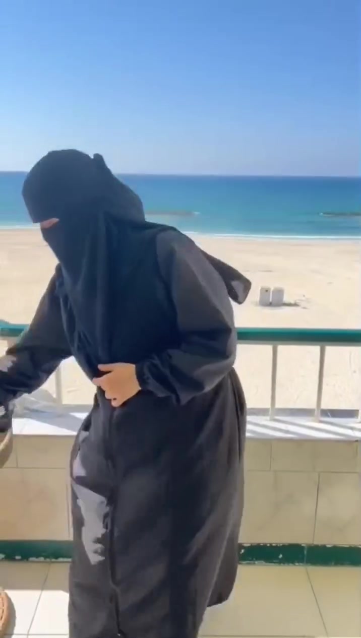 بعد طول انتطار 🔥🥳🥳🥳

بوركيني للمنتقابات 🥳

الخامه /وتر بروف🥳

خمس قطع.  (بنطلون  + دريس +بونيه +نقاب+شريطه وحزام) +جيب امامي 🥳

متوفر بمقاسين ::

XL 👉🏼60 cm ✨
3x👉🏼70 cm ✨

الطول  140سم في المقاسين 🥳


**إذا كنت صاحب هذا الإعلان وتريد حذفه لأي سبب، رجاءا أرسل رسالة إلى الدعم الفني**