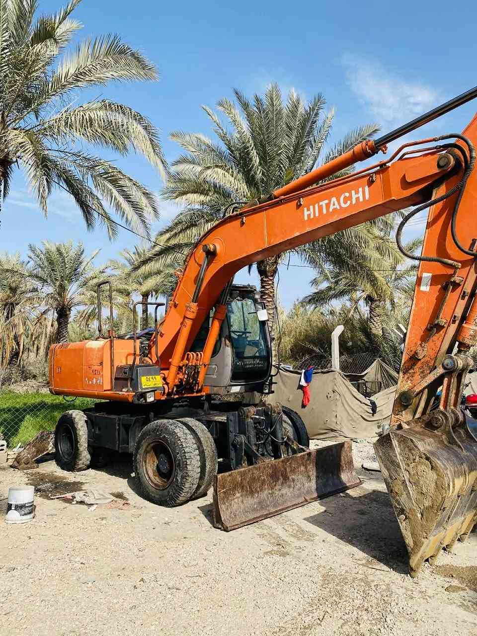 حفاره للبيع زت موديل 2004 
***********
