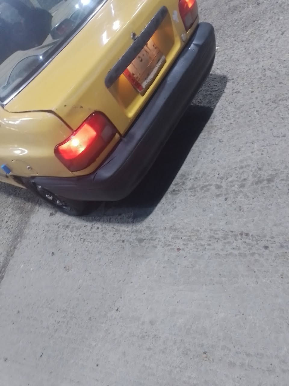 السلام عليكم سايبه مديل 2011  سياره جاهزه شغل وطلع وين ما تريد 1-كرهبيات كله شغاله من الدعاميه لدعاميه2_ تبريد شغال عوزه بس غاز3_  تخم تاير حتا السبير جديد 4_دواخل كله جديد 5_ سنتر لوك شغال اربع بيبات يتقفلن 6_ مكينه جديده 7_ 8_كير جديد 9  صدر وحداديه جديد 10 ( شاصي براكيت وشخاطه جيس يعني شركه لا خياس ولا معمرات يعني شركه  قطرت خياس مابيهن غرمات مصفره هيئه علا المشتري السعر ١٨ وبيهاء مجال العنوان ميسان  للستفسار ***********
